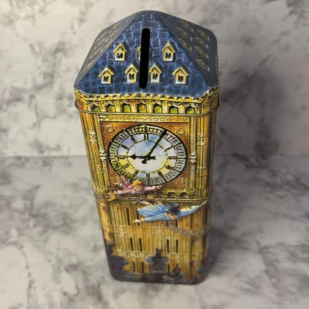 Peter Pan embossed Tin bank - Picture 8 of 8